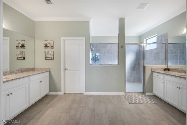 Building Photo - 11873 Hickory Estate Cir