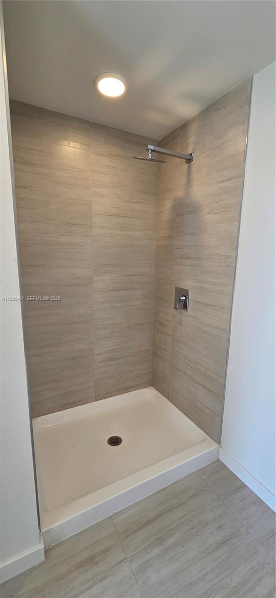 Building Photo - 5579 Millennia Park Dr