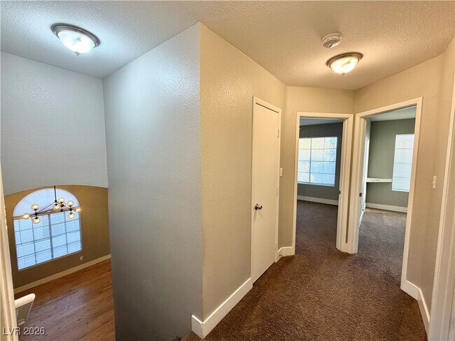 Building Photo - 7708 Beach Falls Ct