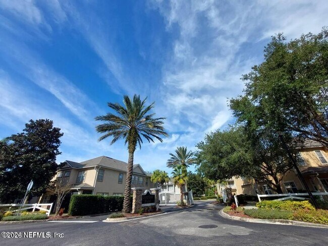 Building Photo - 7151 Deerfoot Cir