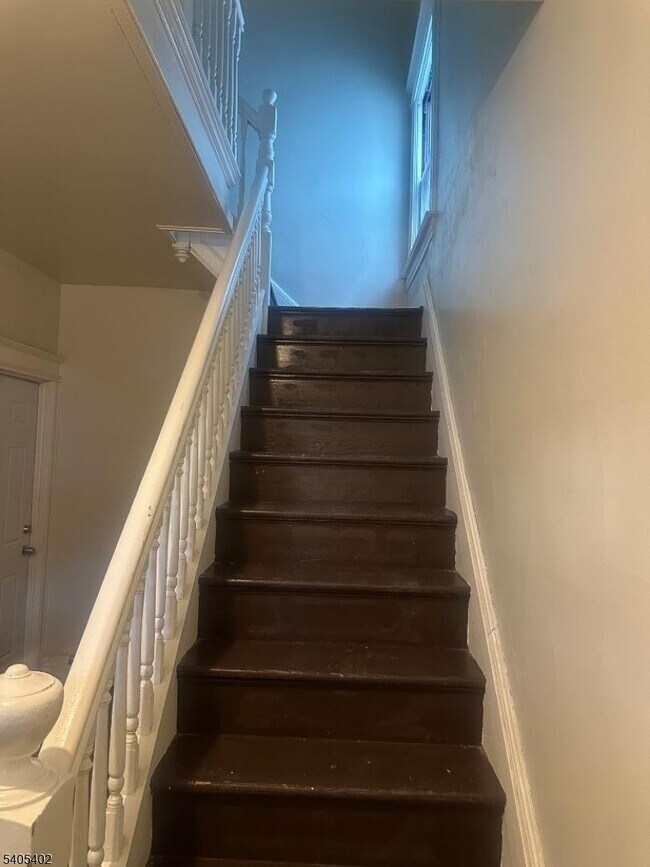 Building Photo - 70 Palm St