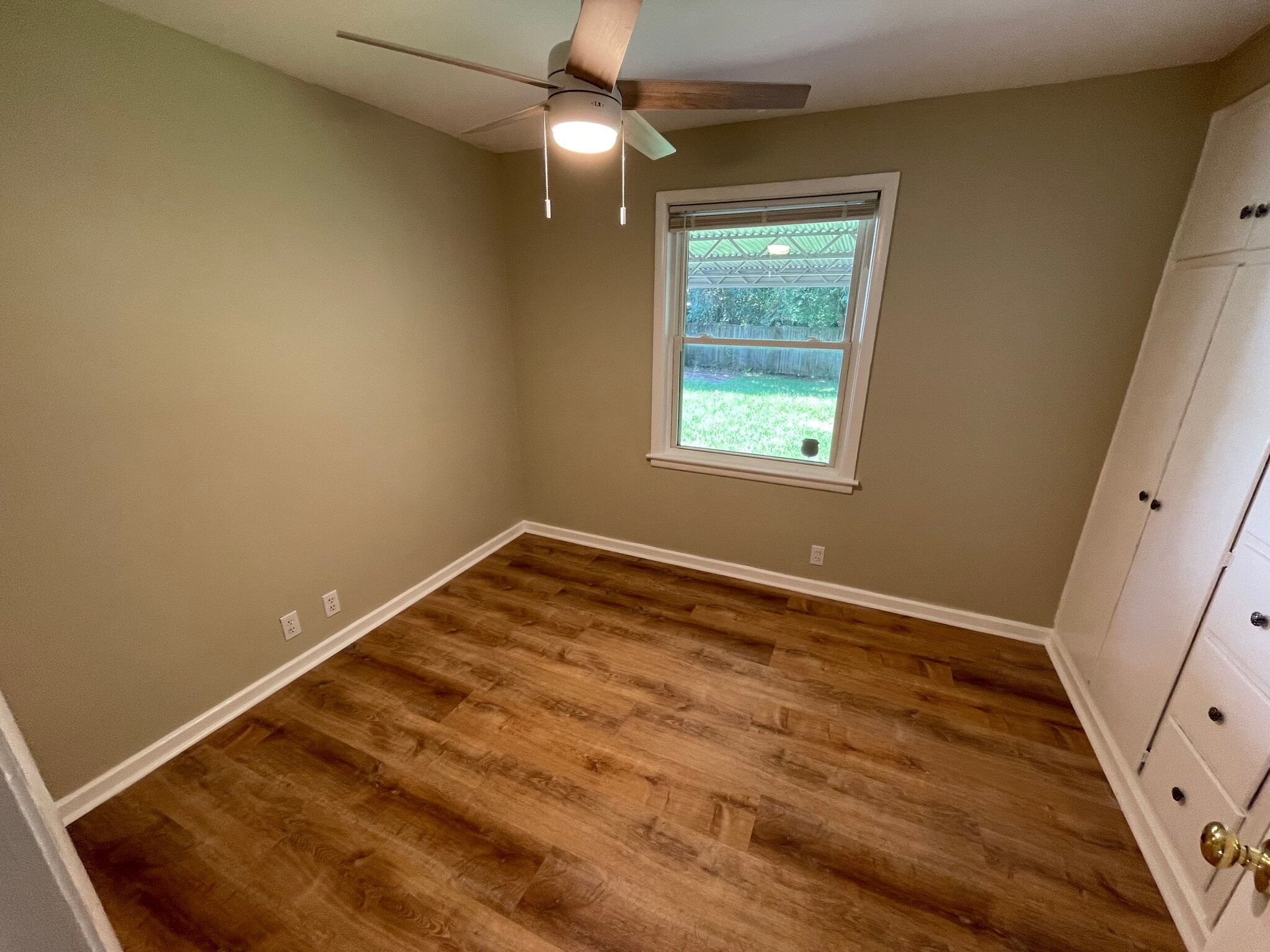 First Bedroom 4 of 4 - 788 Crockett Dr