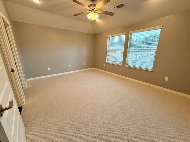 Building Photo - 7216 Sienna Rouge Path