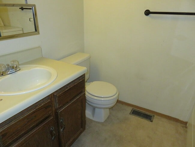 Building Photo - Two story 2 bedroom townhome centrally loc...