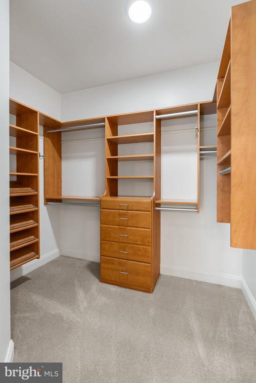 Building Photo - 9185 Topaz St