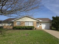 Building Photo - 1212 Bell Ave