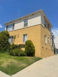 Building Photo - 6942 glasgow St