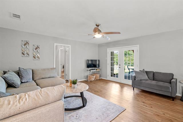 Building Photo - 104 Pontiac Dr