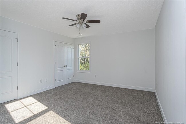 Building Photo - 907 Rochester Dr