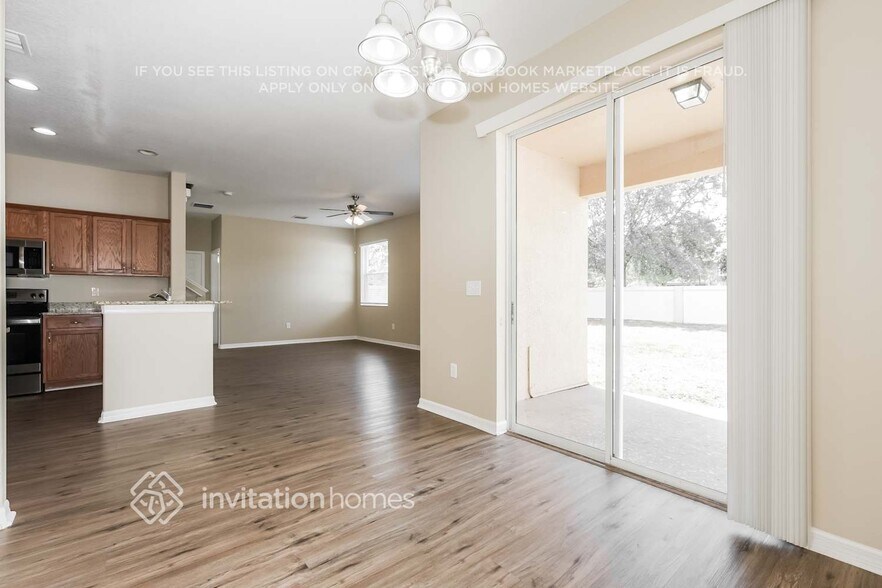 Building Photo - 10329 Celtic Ash Dr