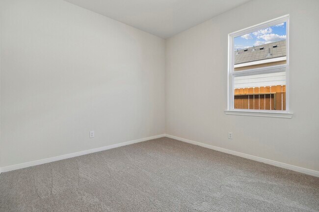 Building Photo - 16430 Blossom Grv Dr