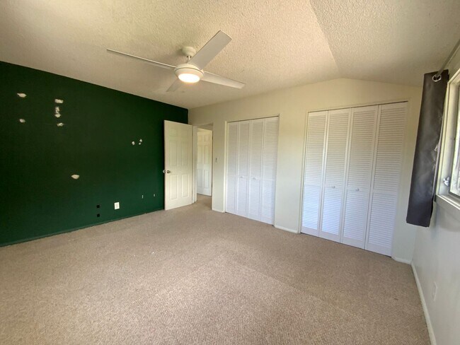 Building Photo - SPACIOUS 4 BEDROOM AHUIMANU SINGLE FAMILY HOME WITH ENCLOSED GARAGE