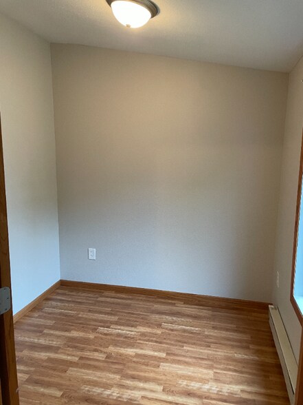 Building Photo - 917 Liberty St