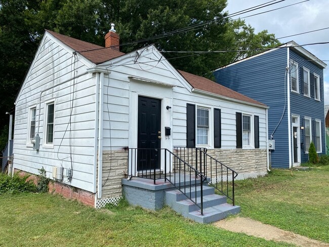 Primary Photo - 2 bedroom House in the Randolph Community