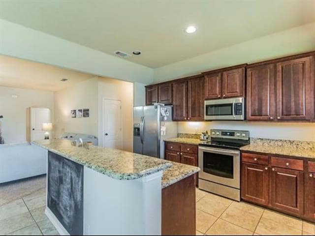 Building Photo - 108 Halifax Cir