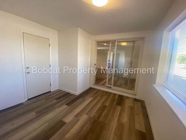 Building Photo - 3722 Lyla Ln