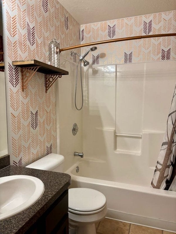 Building Photo - 3867 S Mitchell Cove