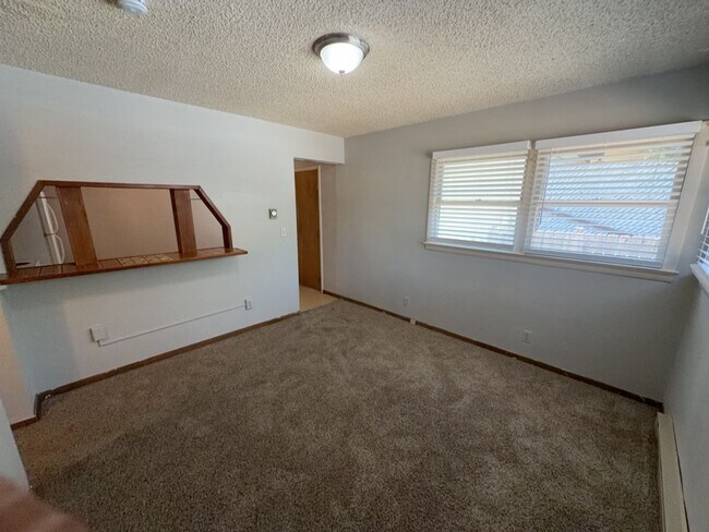 Building Photo - 1839 11th Ave Unit C