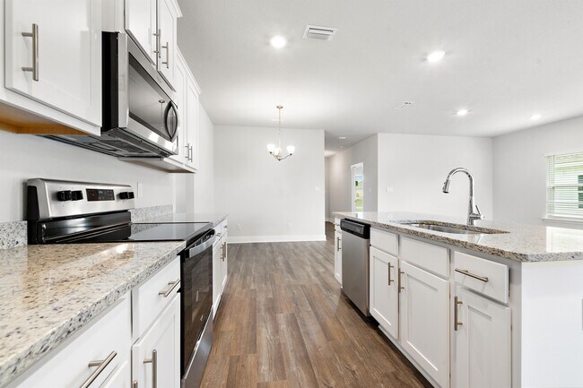 Building Photo - 13407 Shoshoney Cir