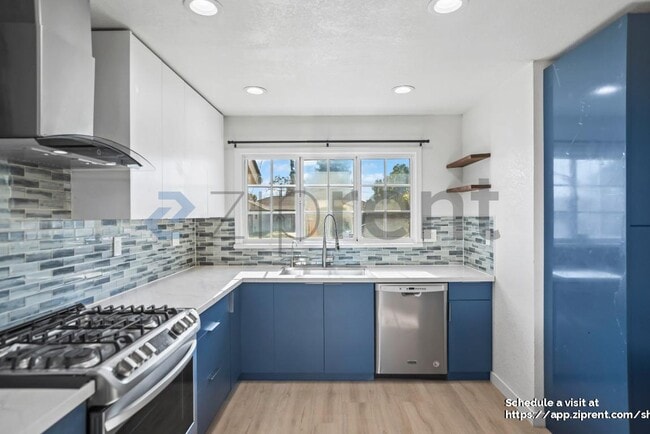 Building Photo - 38440 Farwell Dr