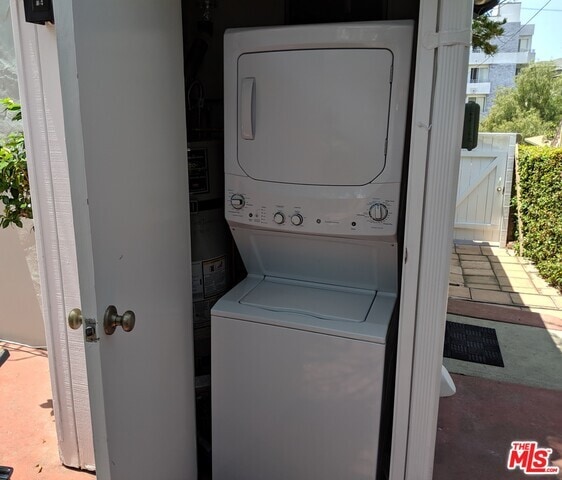 Building Photo - 1610 Glendon Ave