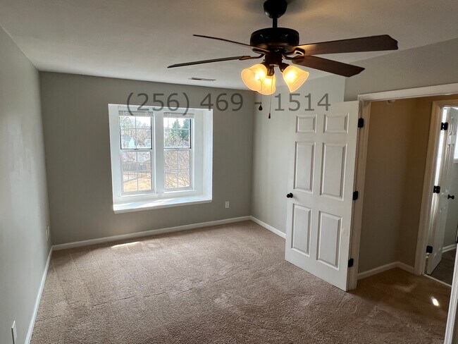 Building Photo - 138 Briargate Ln