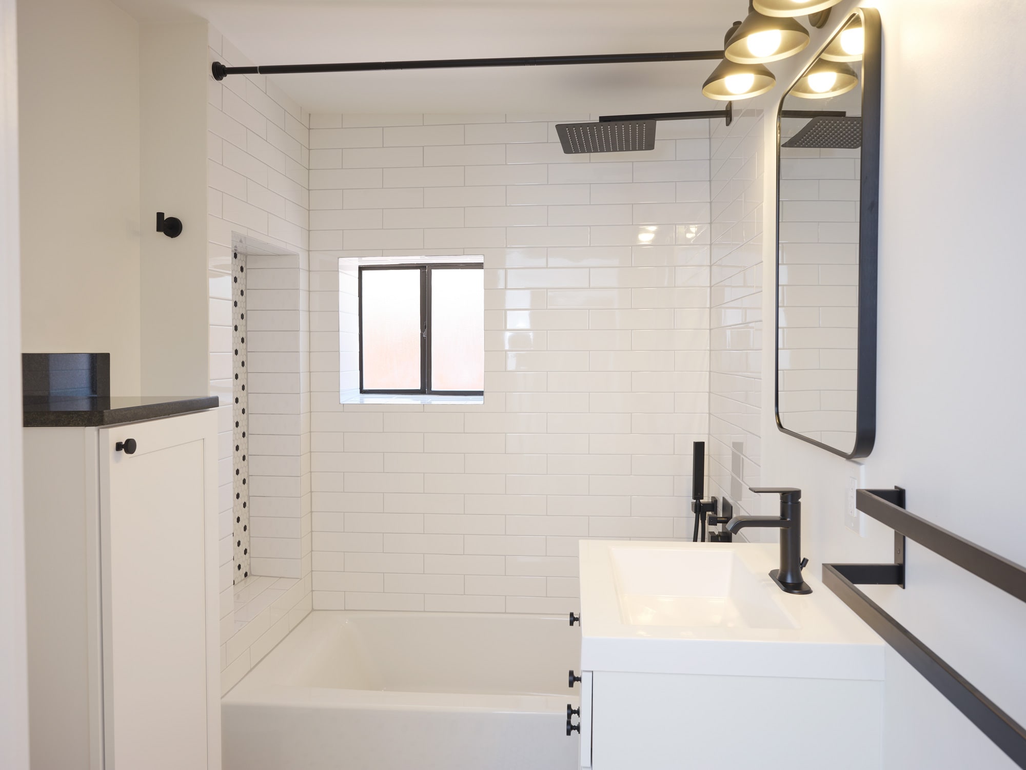 Building Photo - 731 Montez Pl