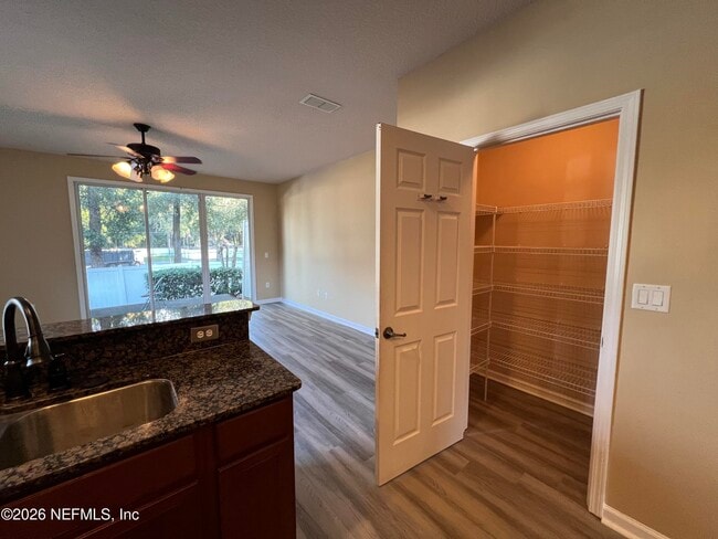 Building Photo - 3593 Hartsfield Forest Cir