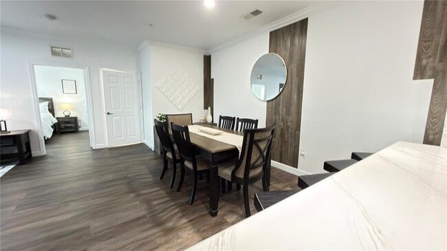 Building Photo - 1301 Tuscan Terrace