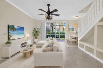 Building Photo - 2142 Madeira Dr