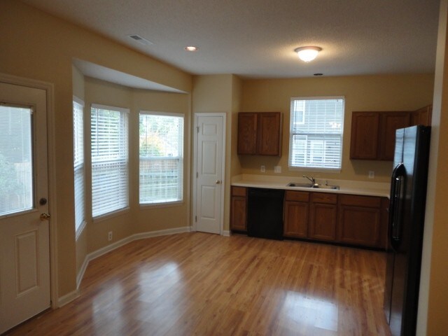 Building Photo - 5408 Botany Bay Dr