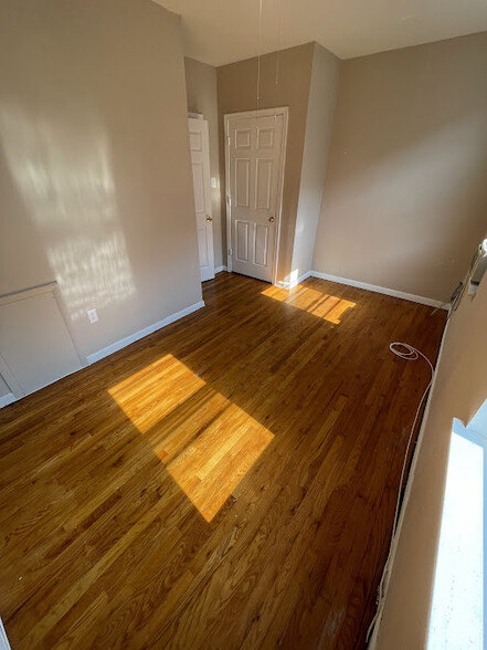 Bedroom 1 - 2148 N Carlisle St