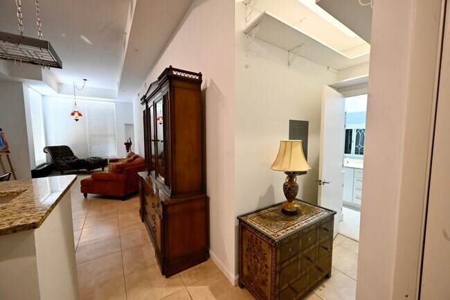 Building Photo - 550 Okeechobee Blvd