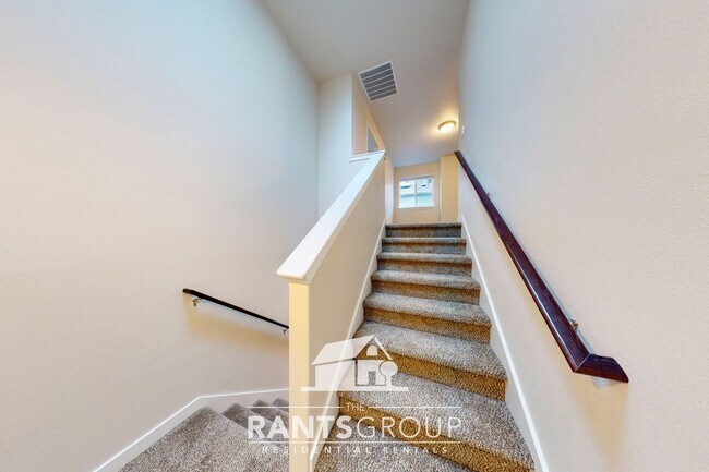 Building Photo - Built in 2023! Easy freeway access from Tumwater!