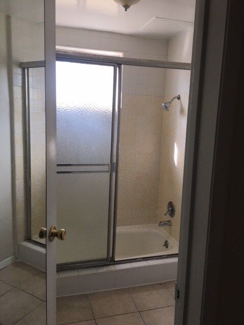 Building Photo - 303 Commonwealth Ave