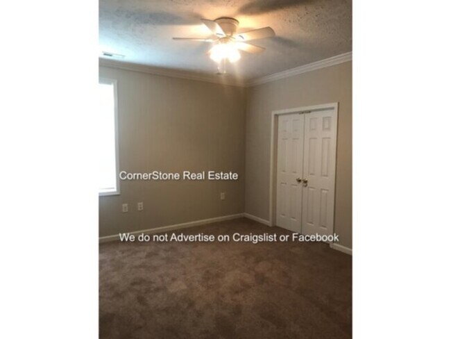 Building Photo - 4040 Bardstown Ct