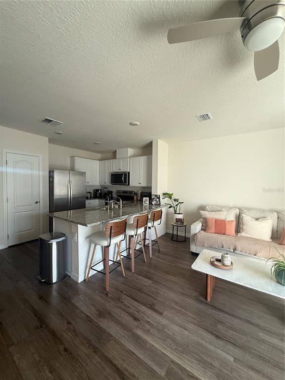 Building Photo - 1466 Ironbark Bnd