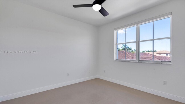 Building Photo - 17994 NW 87th Pl
