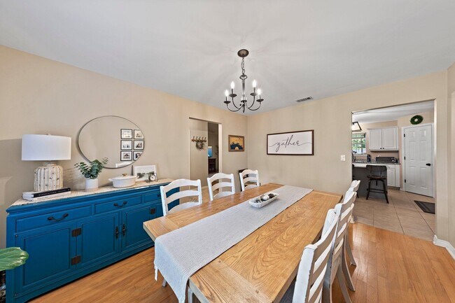 Building Photo - 4405 Southminster Cir