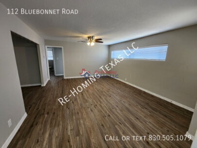 Building Photo - 112 Bluebonnet Rd