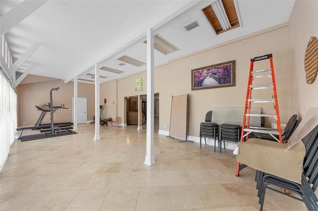 Building Photo - 5826 Pleasant Valley Rd