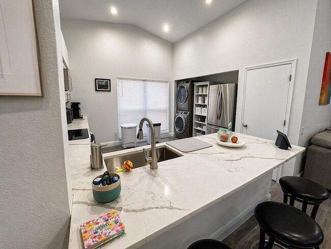 Building Photo - 1208 Tiger Wood Ct