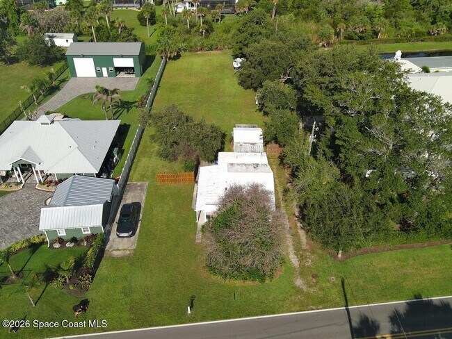 Building Photo - 13485 N Indian River Dr