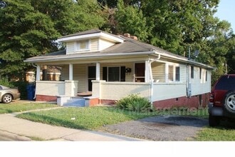 Building Photo - 301 E Lawson St