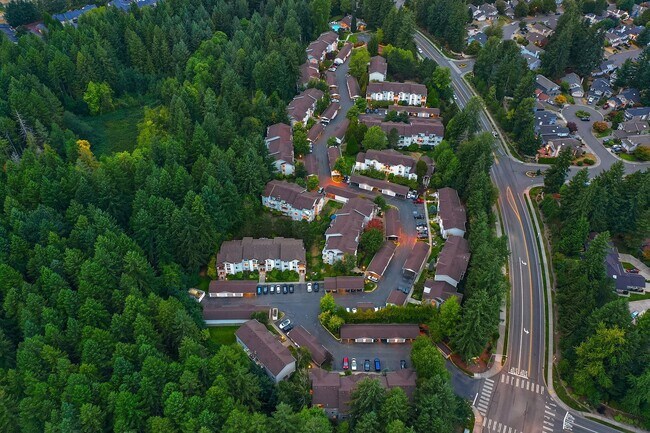 Building Photo - 2bd/2ba Sammamish House