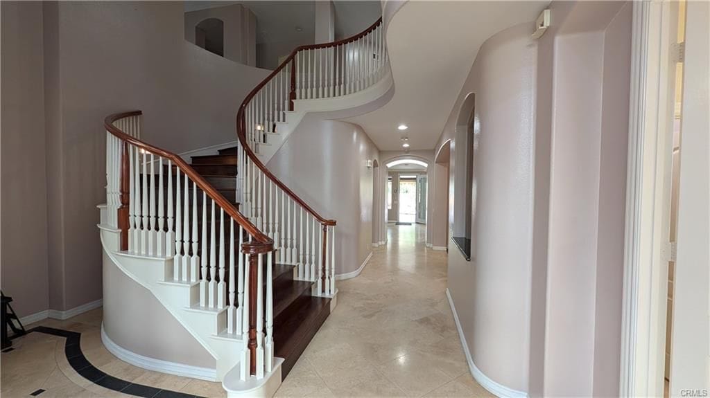 Building Photo - 996 N Antonio Cir