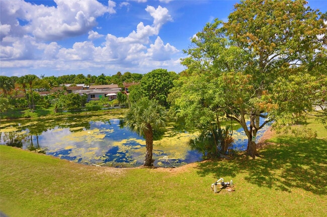 Building Photo - 8225 Sunrise Lakes Blvd