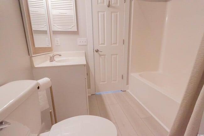 Building Photo - 4729 Wild Iris Dr