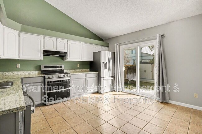 Building Photo - 9165a Bellcove Cir