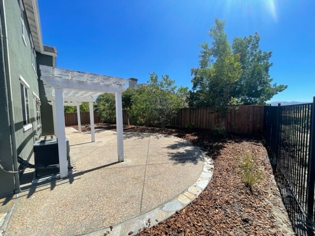 Building Photo - San Ramon 5 Bed/4.5 Bath Windemere Ranch L...